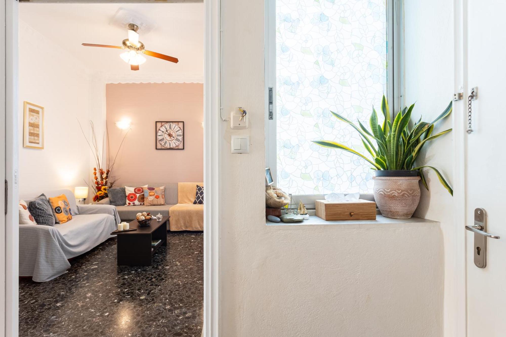 Sofi'S Flat In The City Center, 5Min To The Sea Kalamata Exterior photo
