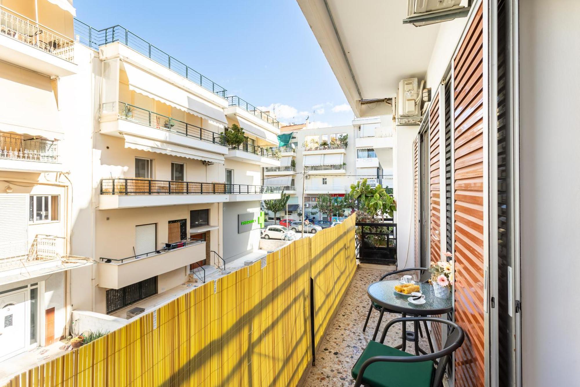 Sofi'S Flat In The City Center, 5Min To The Sea Kalamata Exterior photo